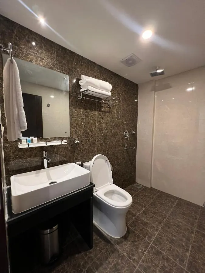 Hotel Black Diamond - Transit Point Inside Hotel Kathmandu