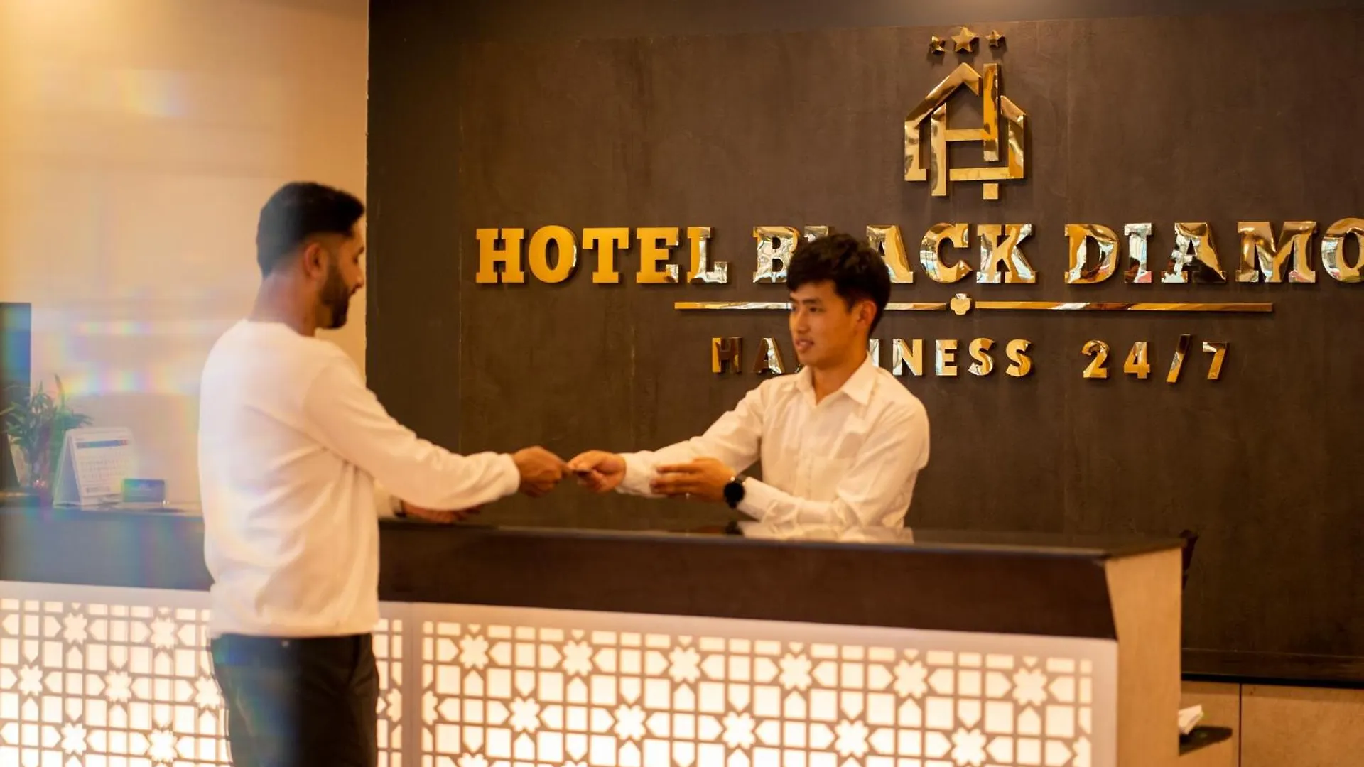 Hotel Black Diamond - Transit Point Inside Hotel Kathmandu 4*,